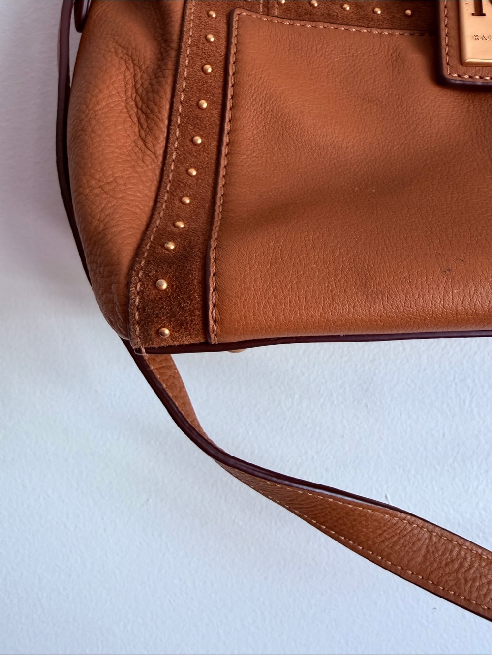 Ralph Lauren Cognac Leather Satchel with Gold Hardware - Picture 3 of 9